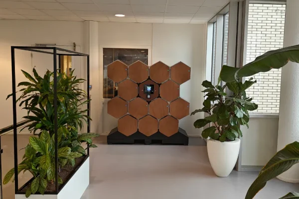 661fff1a378f40944d091a34_chargehyve-pilot-2-1